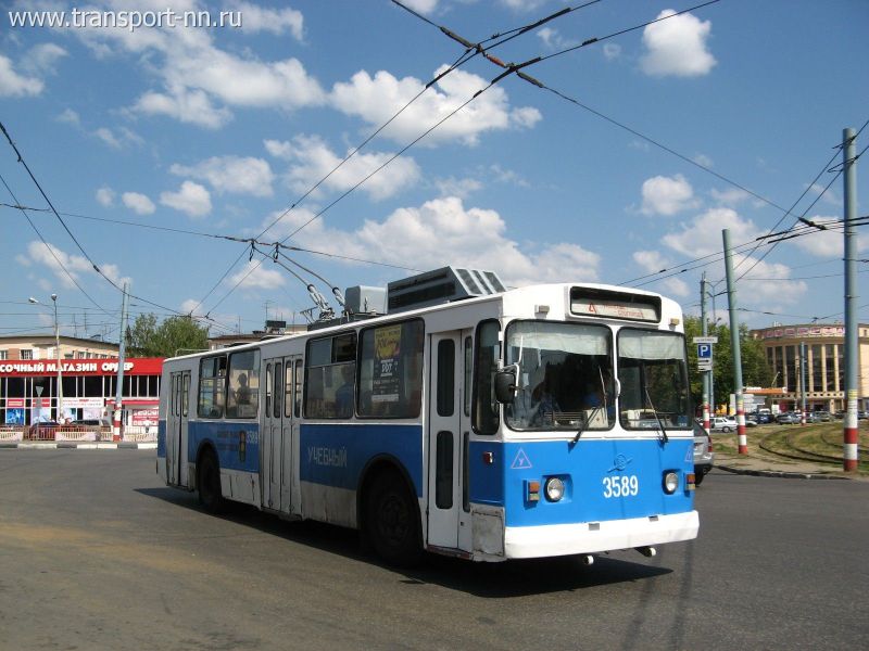 ЗиУ-682 на маршруте 4
